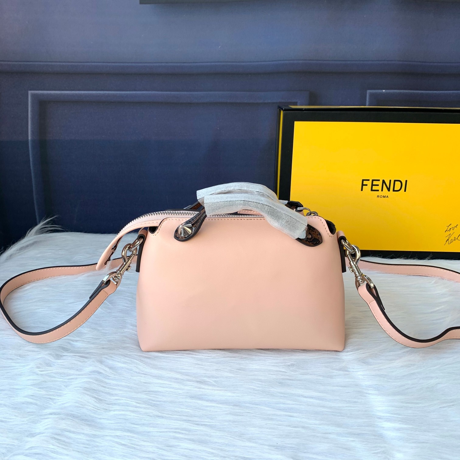 F*endi Top Bag 21*12.5*9.5cm