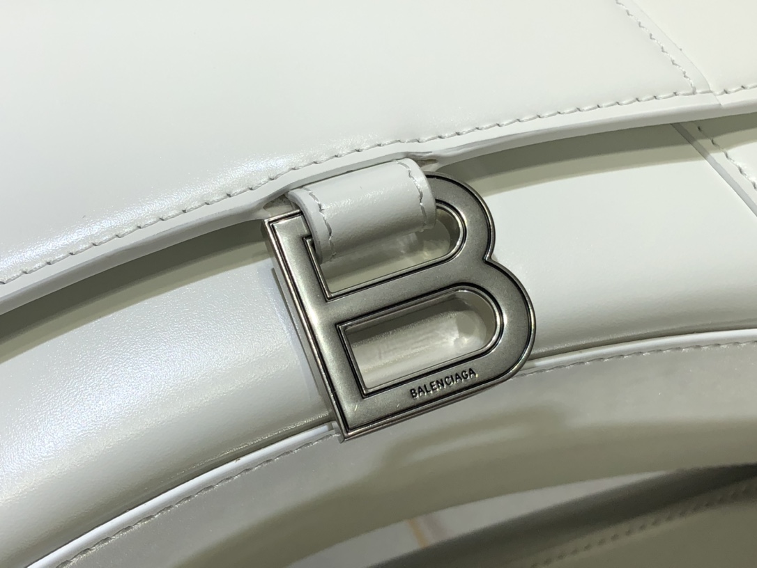 B*alenciaga Bag Top Quality