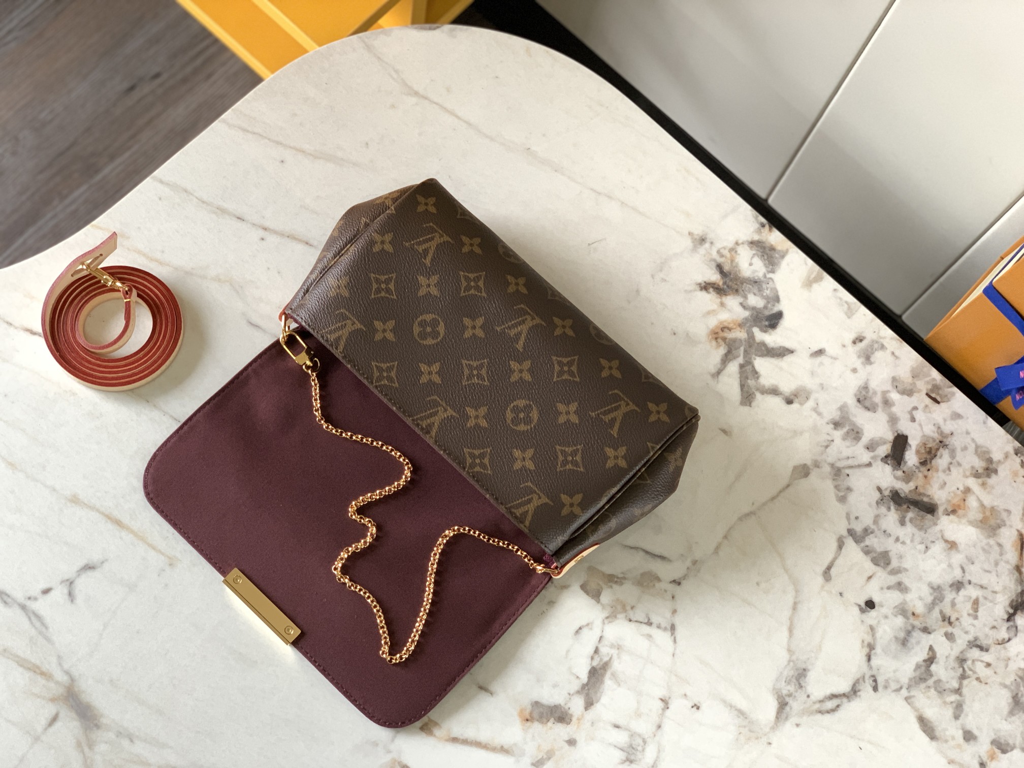 L*ouis V*uitton Bag Top Quality 26*15*4CM