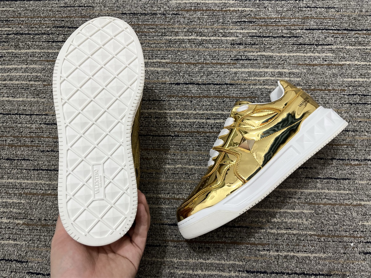 Women ๐*๐ด๐ฟ๐ธ๐๐๐ผ๐๐ Top Sneakers