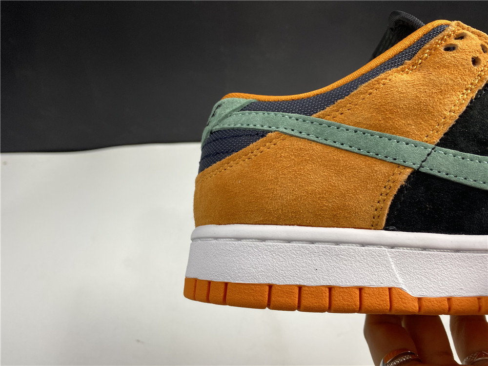 from Nike Dunk Low SP “Ceramic” DA1469-001