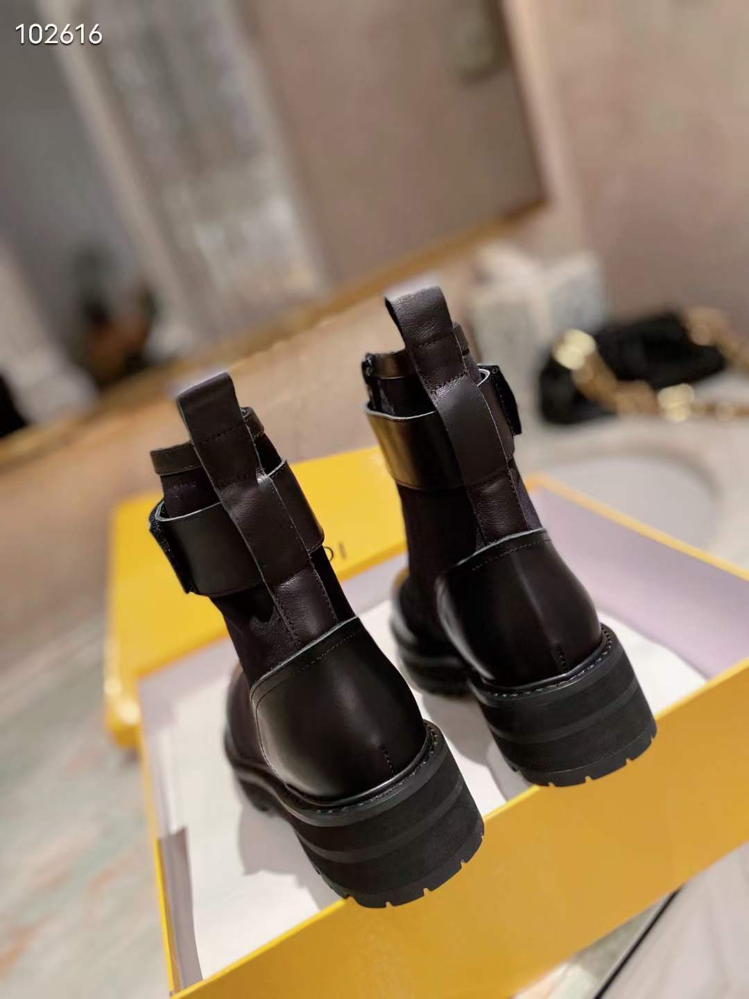 Women F*endi Top Sneakers