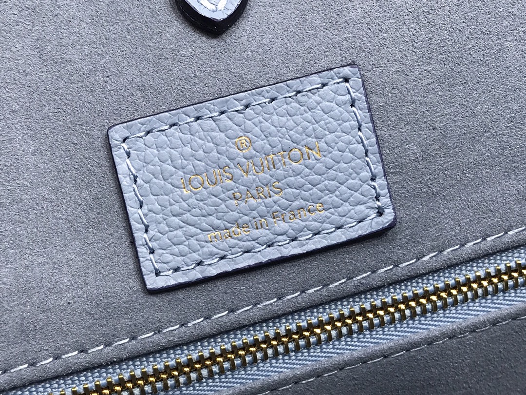 L*ouis V*uitton Top Bag 35 x 27 x 14 CM