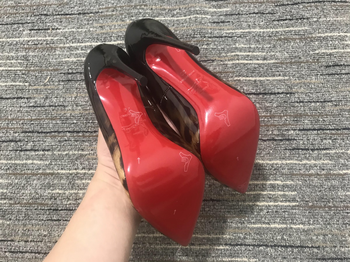 C*ristian L*uboutin Pump High Heels