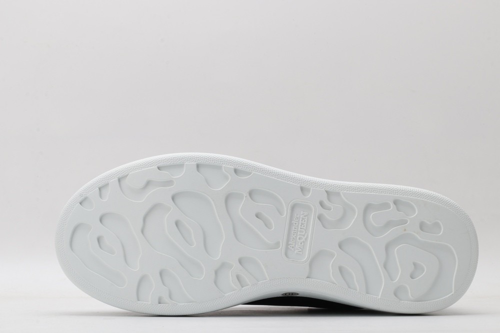 A*exander M*queen Sneaker