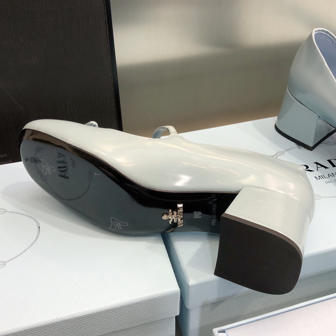 Women P*rada Top Quality Sandals