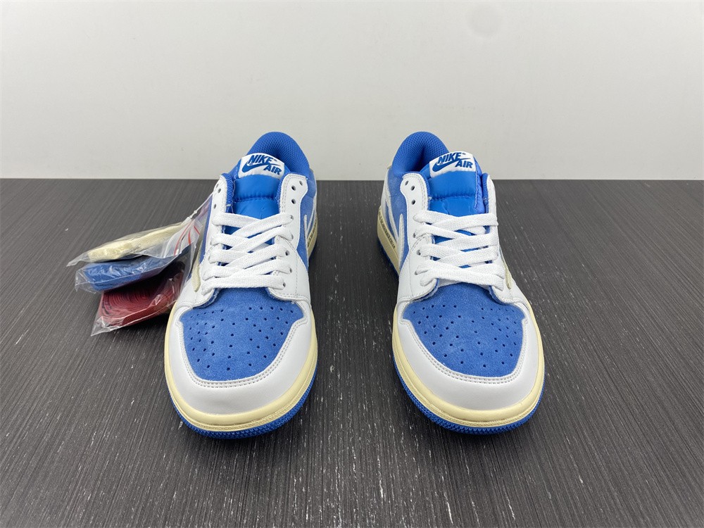 T*ravis S*cott x Air Jordan 1 Low