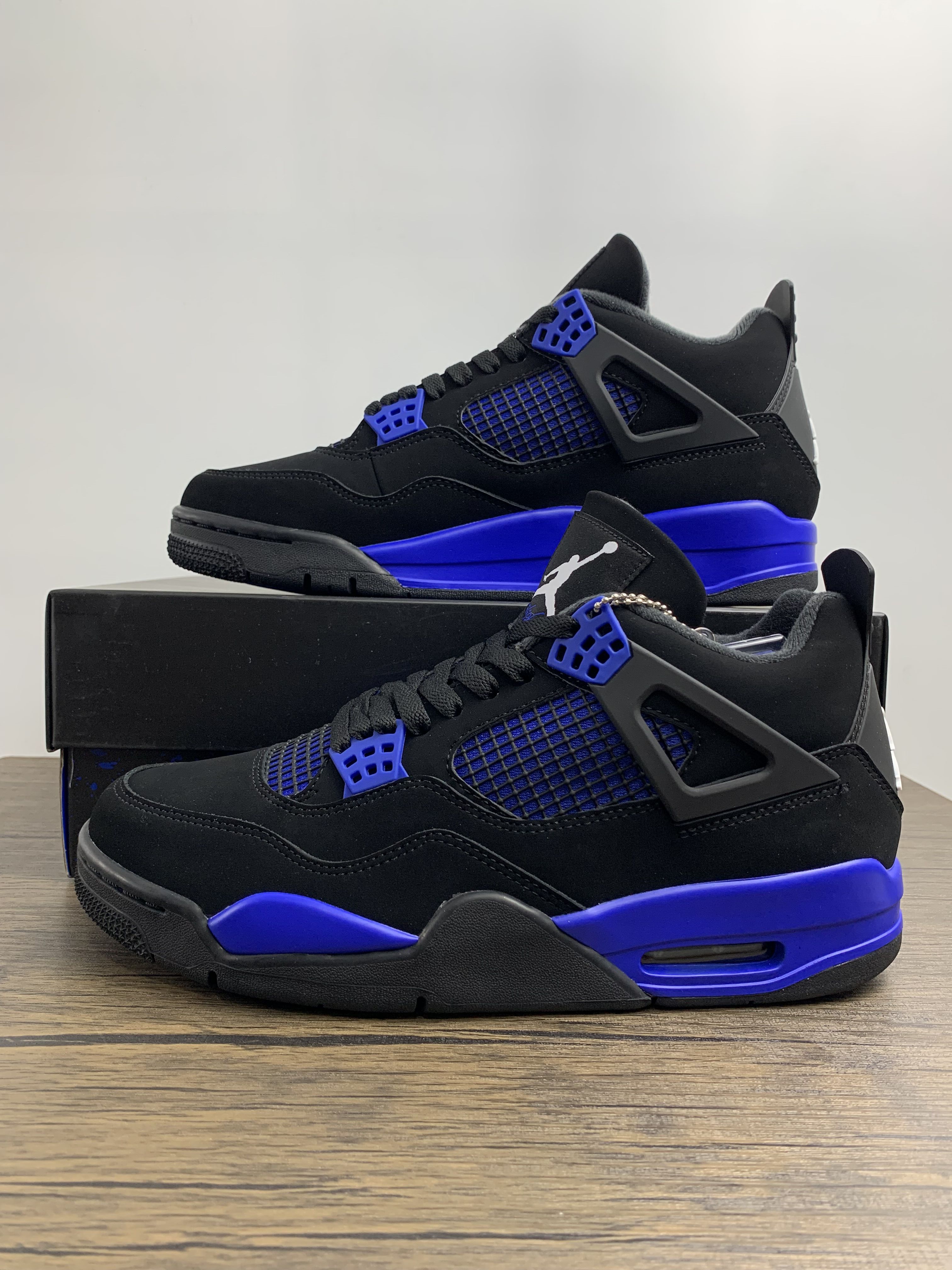 nike Air Jordan 4 Retro