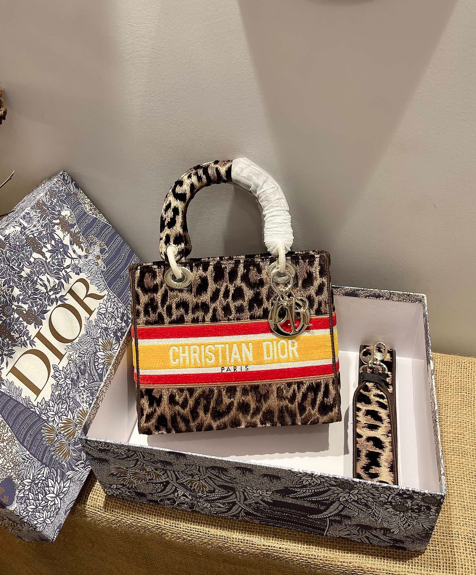 D*ior Lady D-Lite handbag Top Quality 24*11*20cm