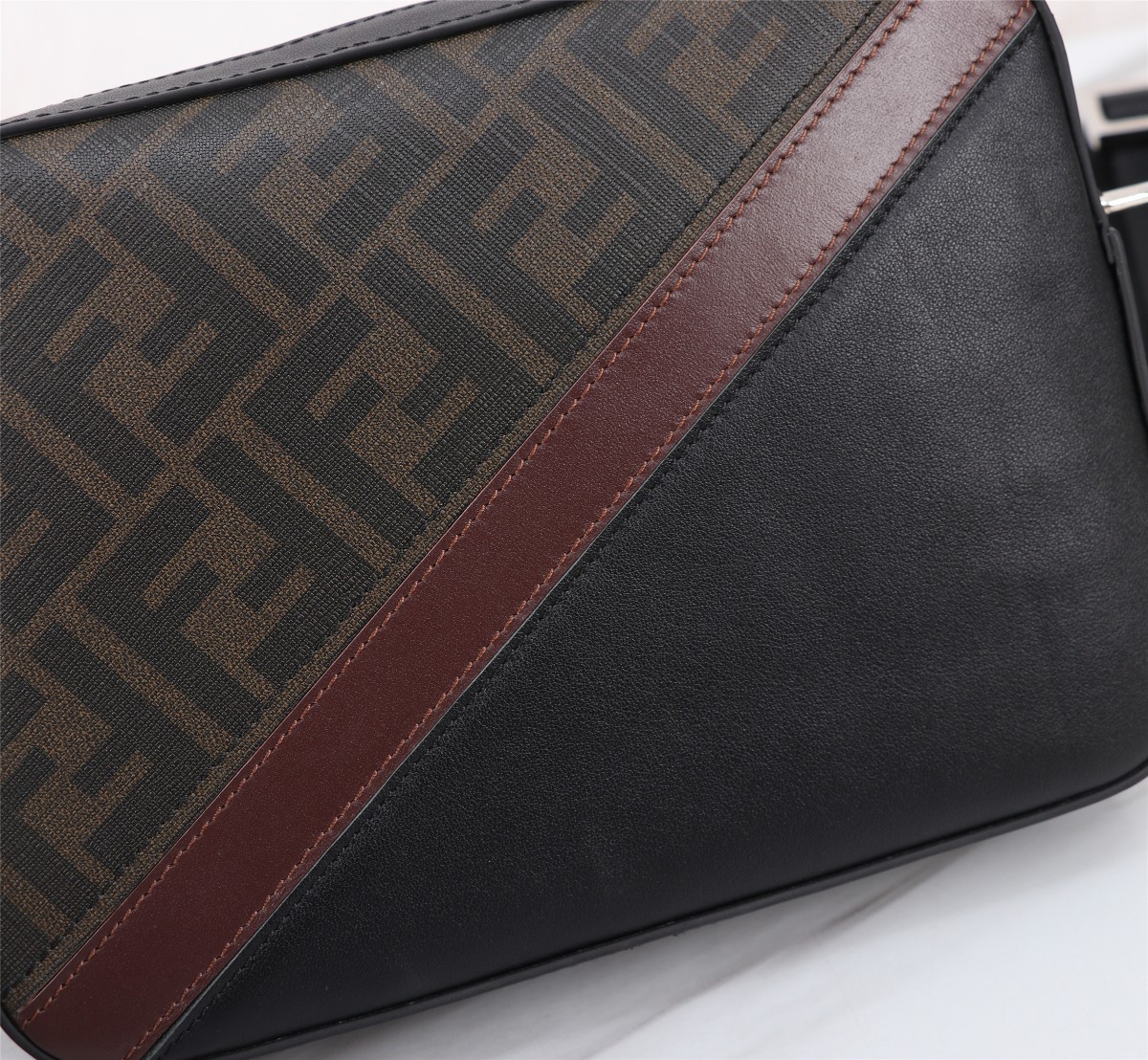 F*endi Bag Top Quality 23*16*5CM