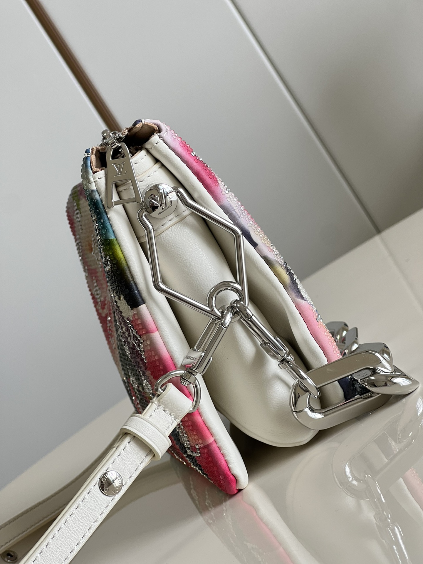 L*ouis V*uitton Bag Top Quality 21*16*7CM