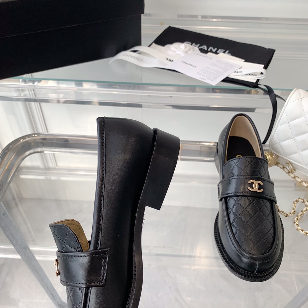 Women C*hanel Top Sneakers