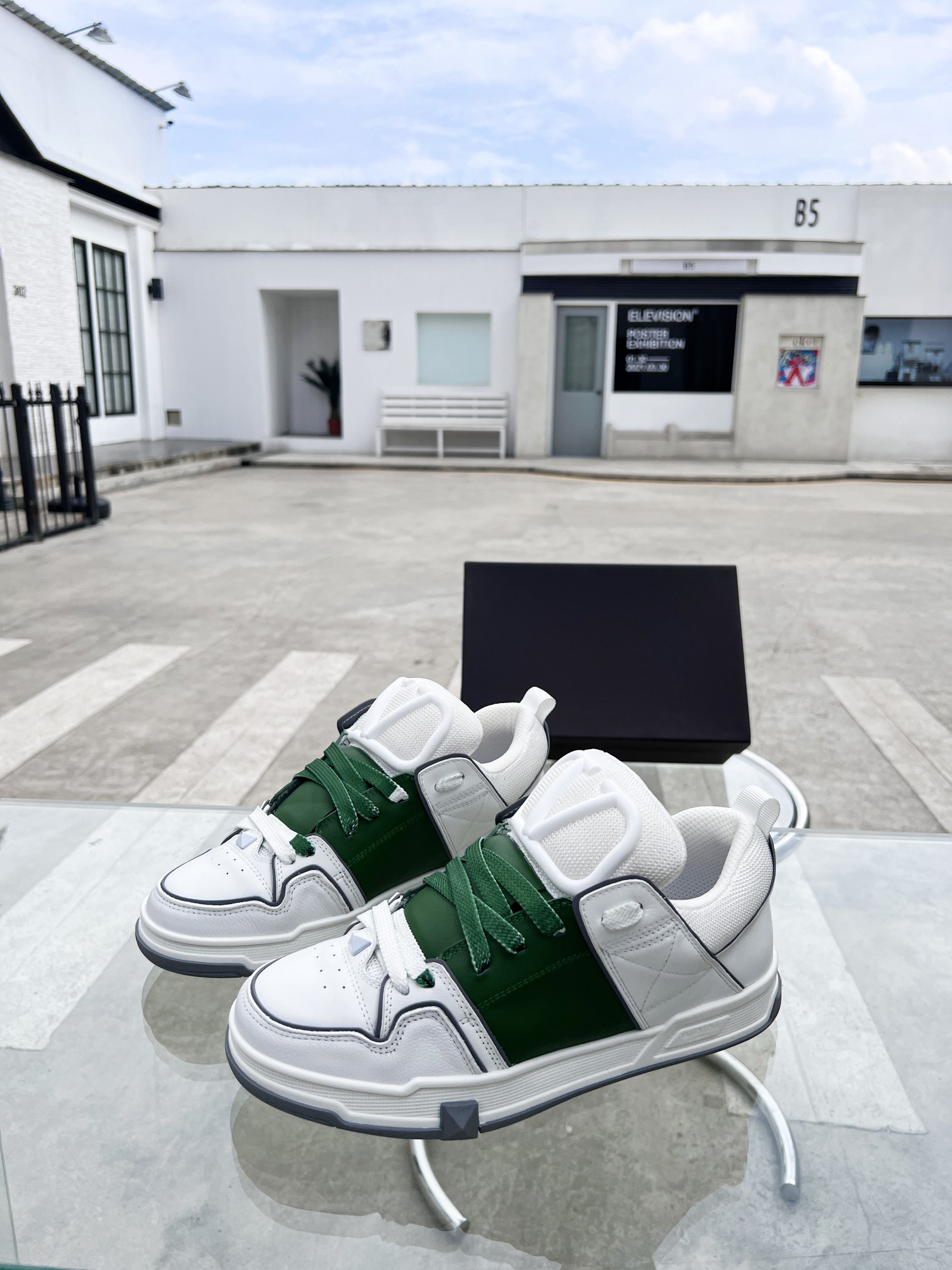 Men Women V*ALENTINO Sneakers Maikesneakers