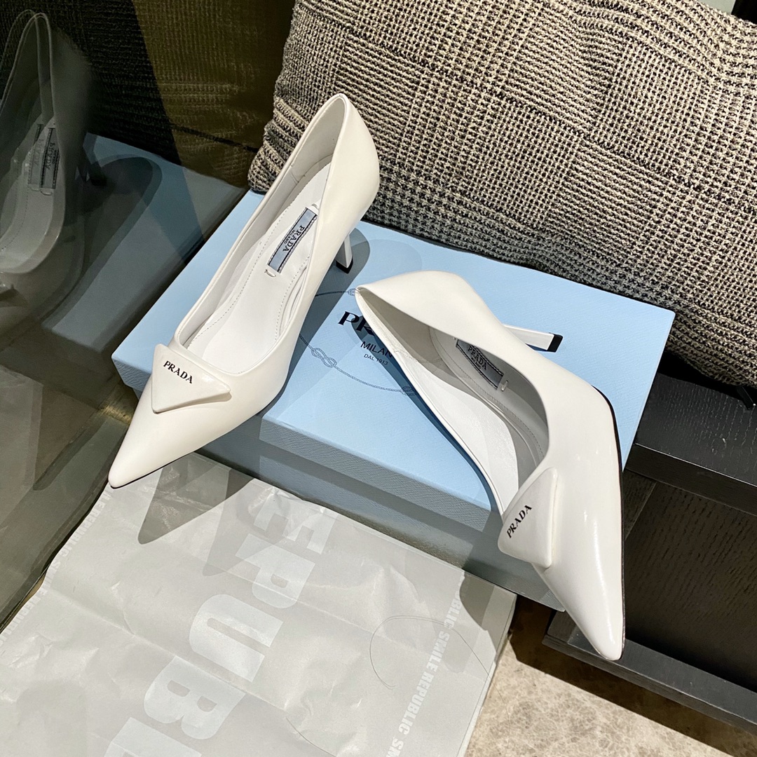 Women P*rada high heels Maikesneakers