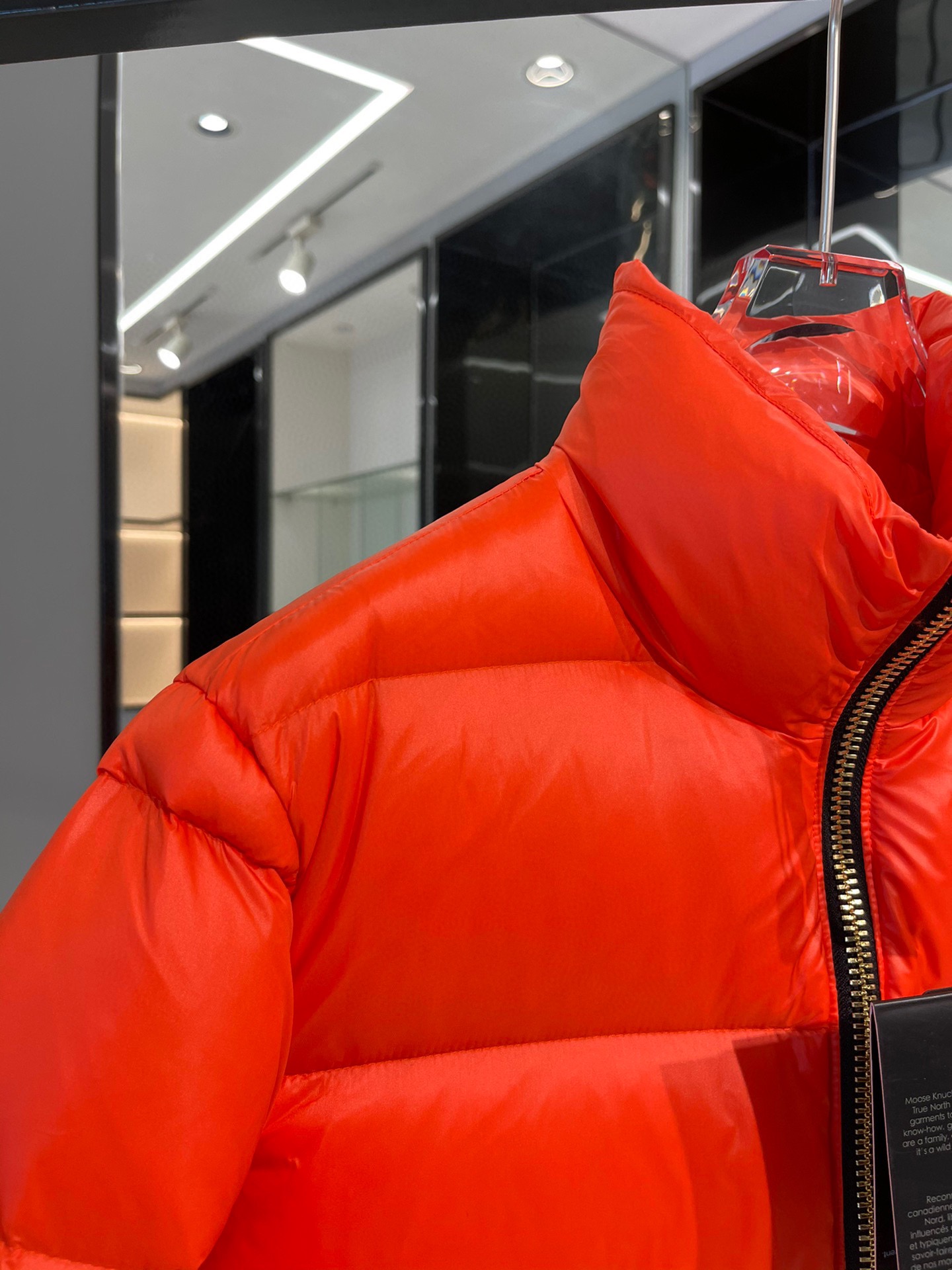 Men Women Down jacket Maikesneakers