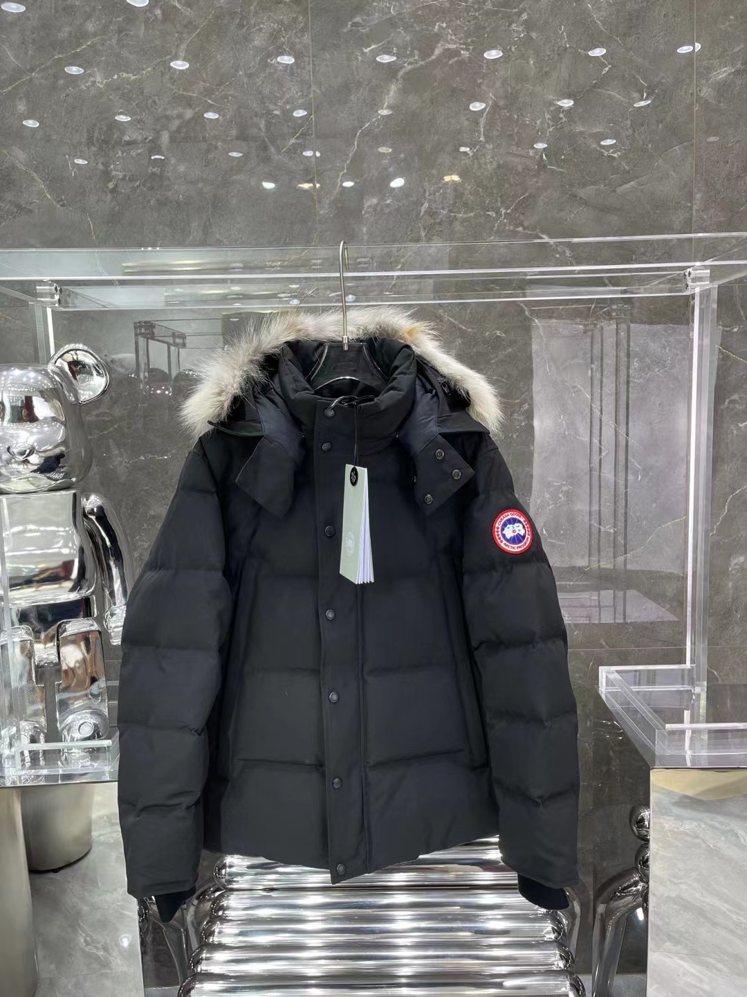 Men Women Down jacket Maikesneakers