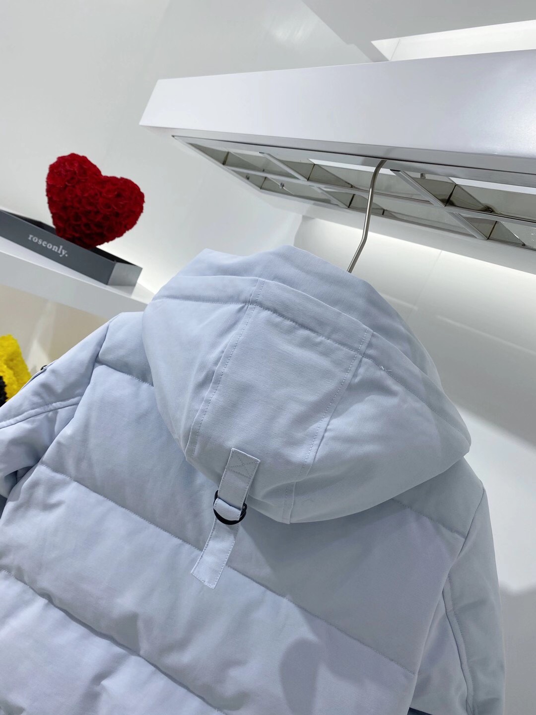 Men Women Down jacket Maikesneakers