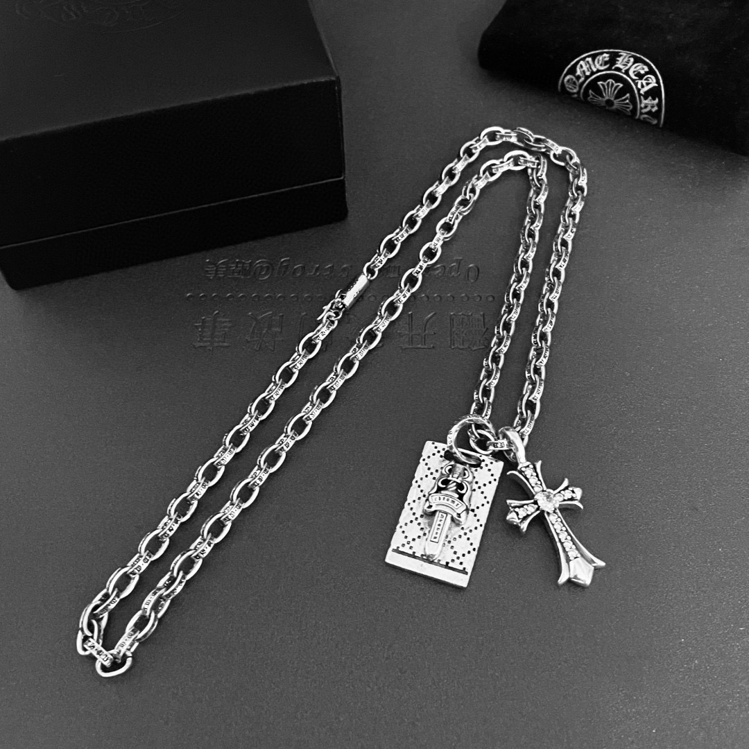 Copy Necklace C*hrome H*earts