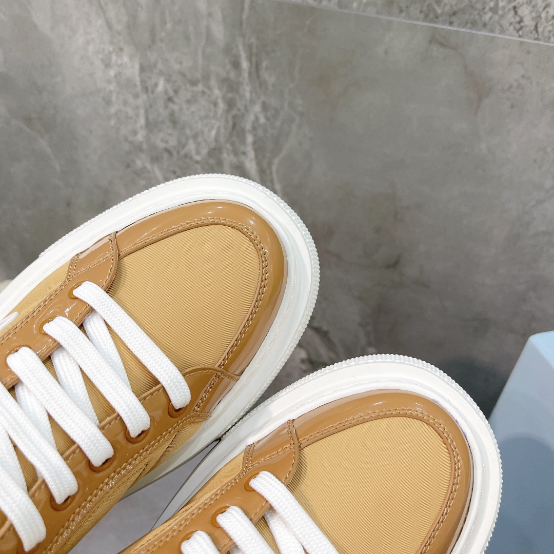 Men Women P*rada Top Sneaker ( )