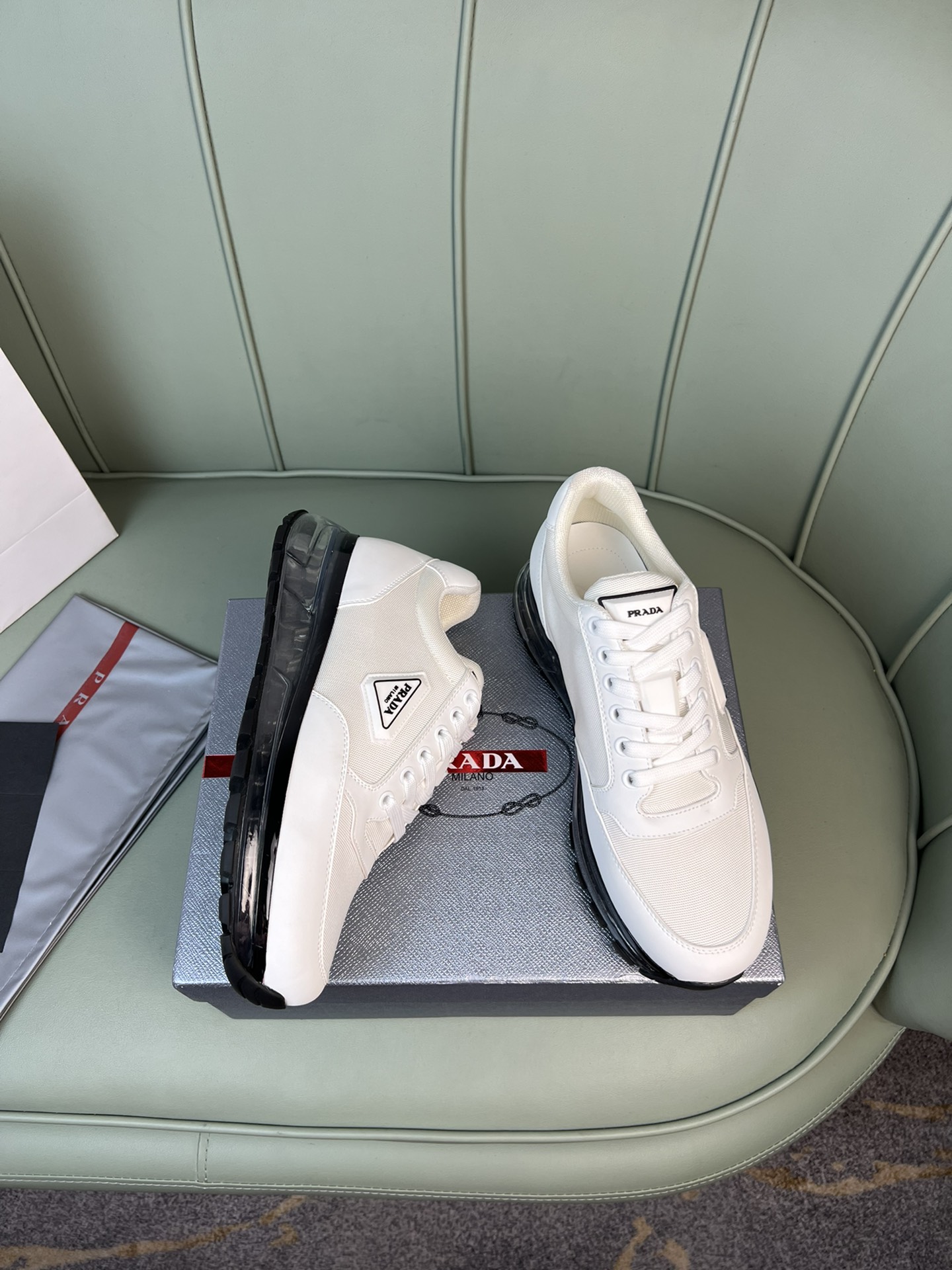 Men P*rada Top Sneaker （ ）