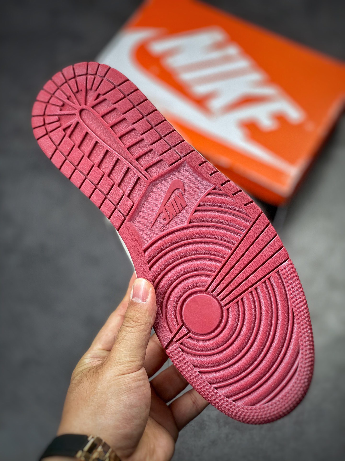 Nike Air Jordan 1 High AJ1