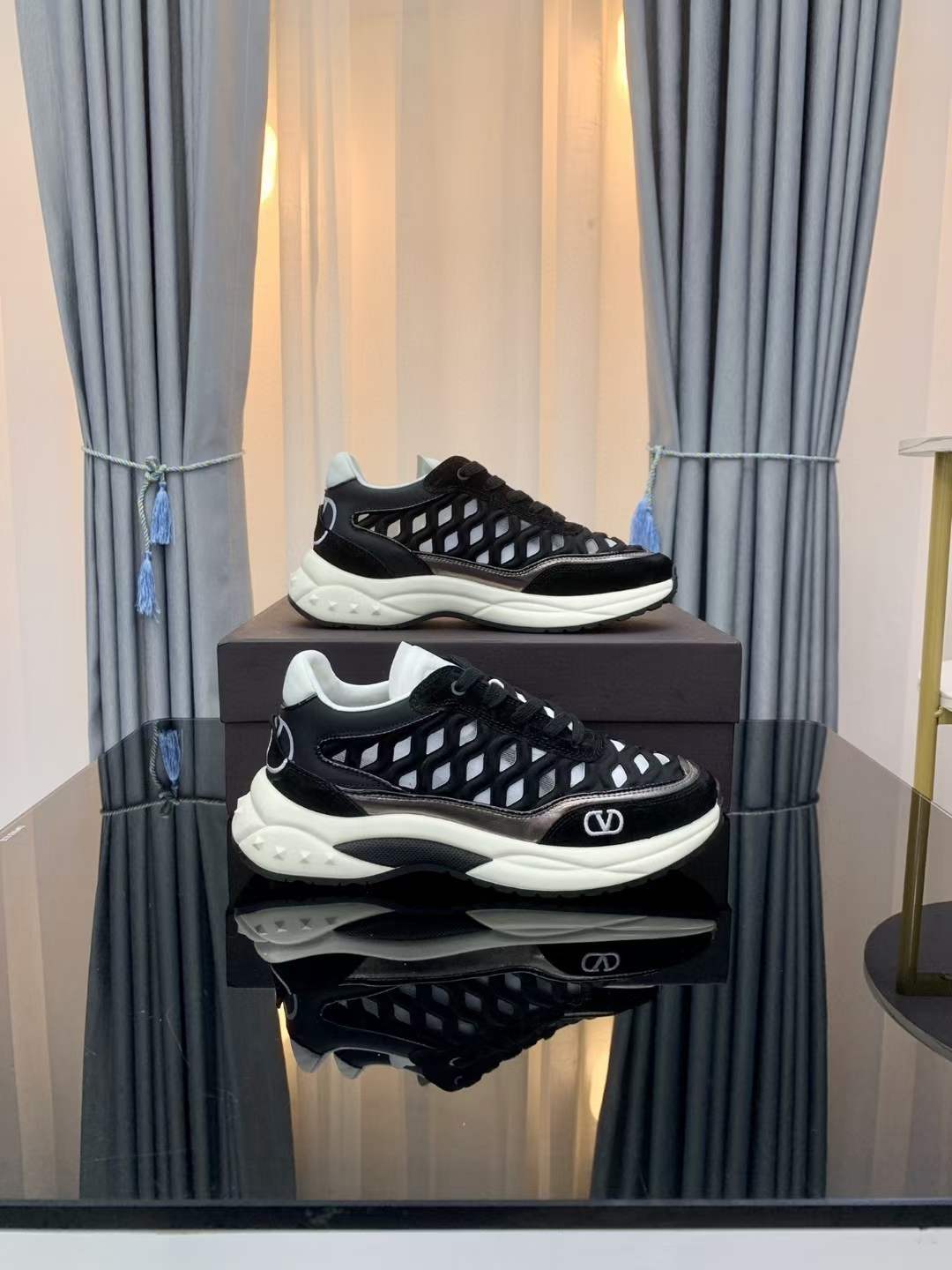 Women Men V*alentino Sneakers Maikesneakers