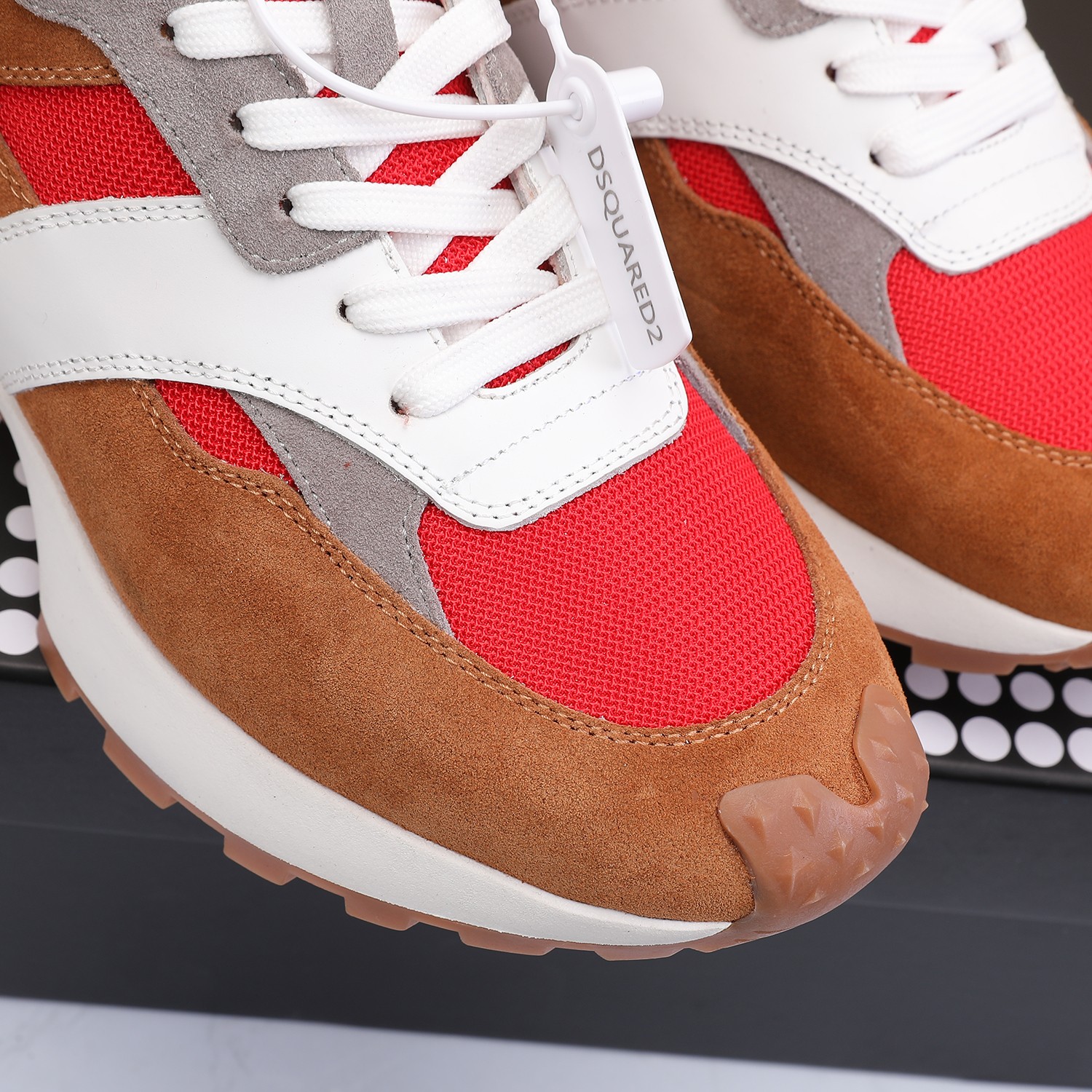 Men O*ff W*hite Top Sneakers