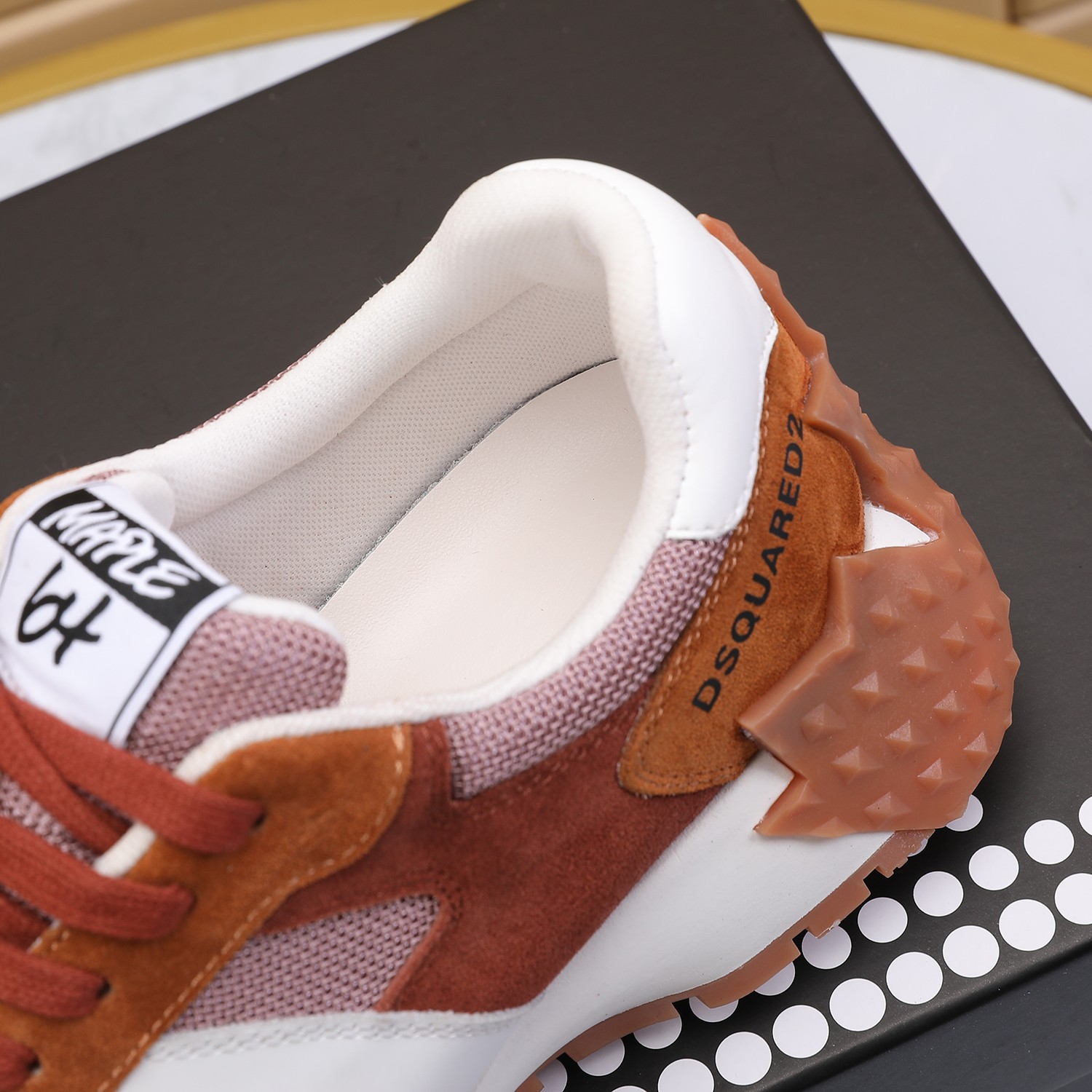 Men O*ff W*hite Top Sneakers