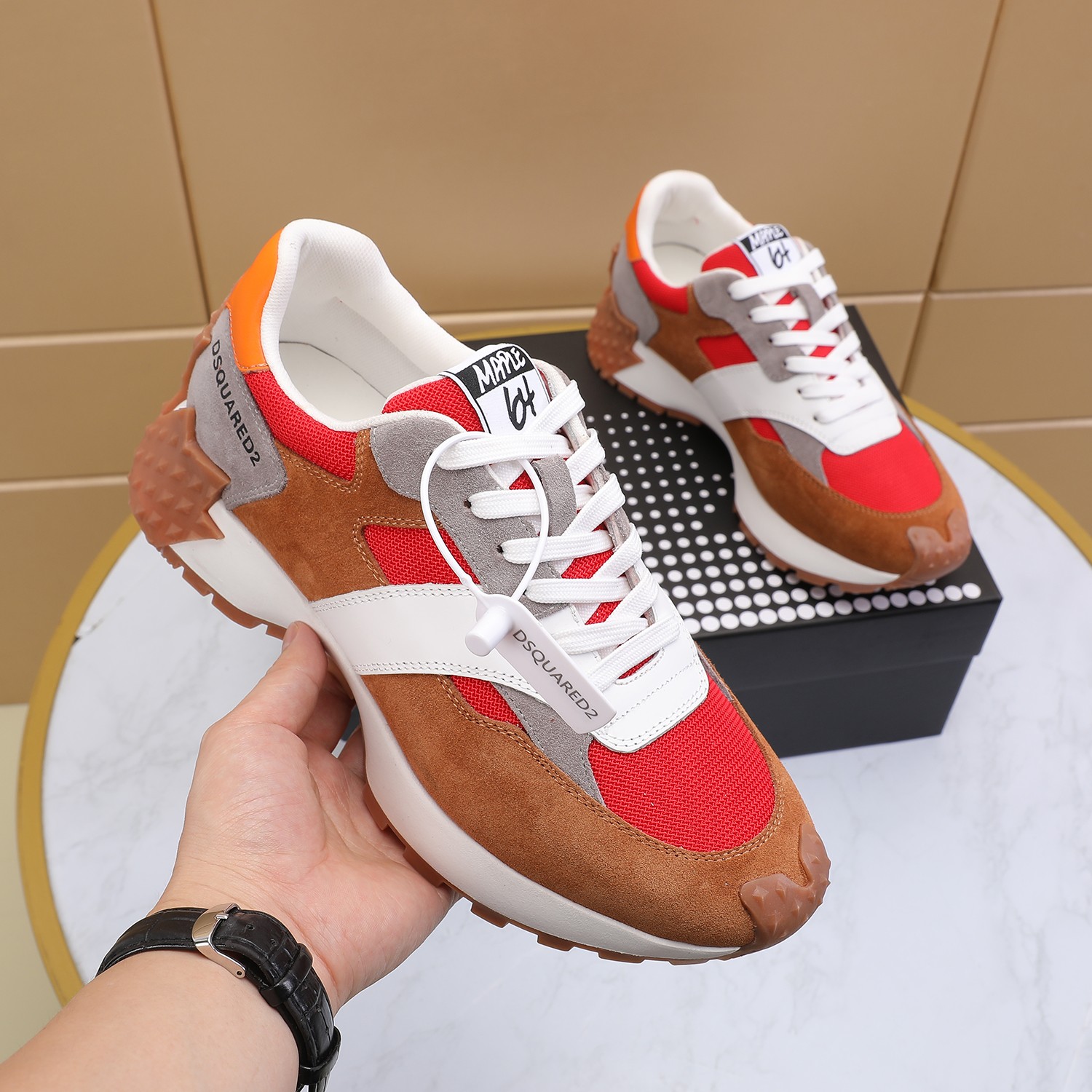 Men O*ff W*hite Top Sneakers