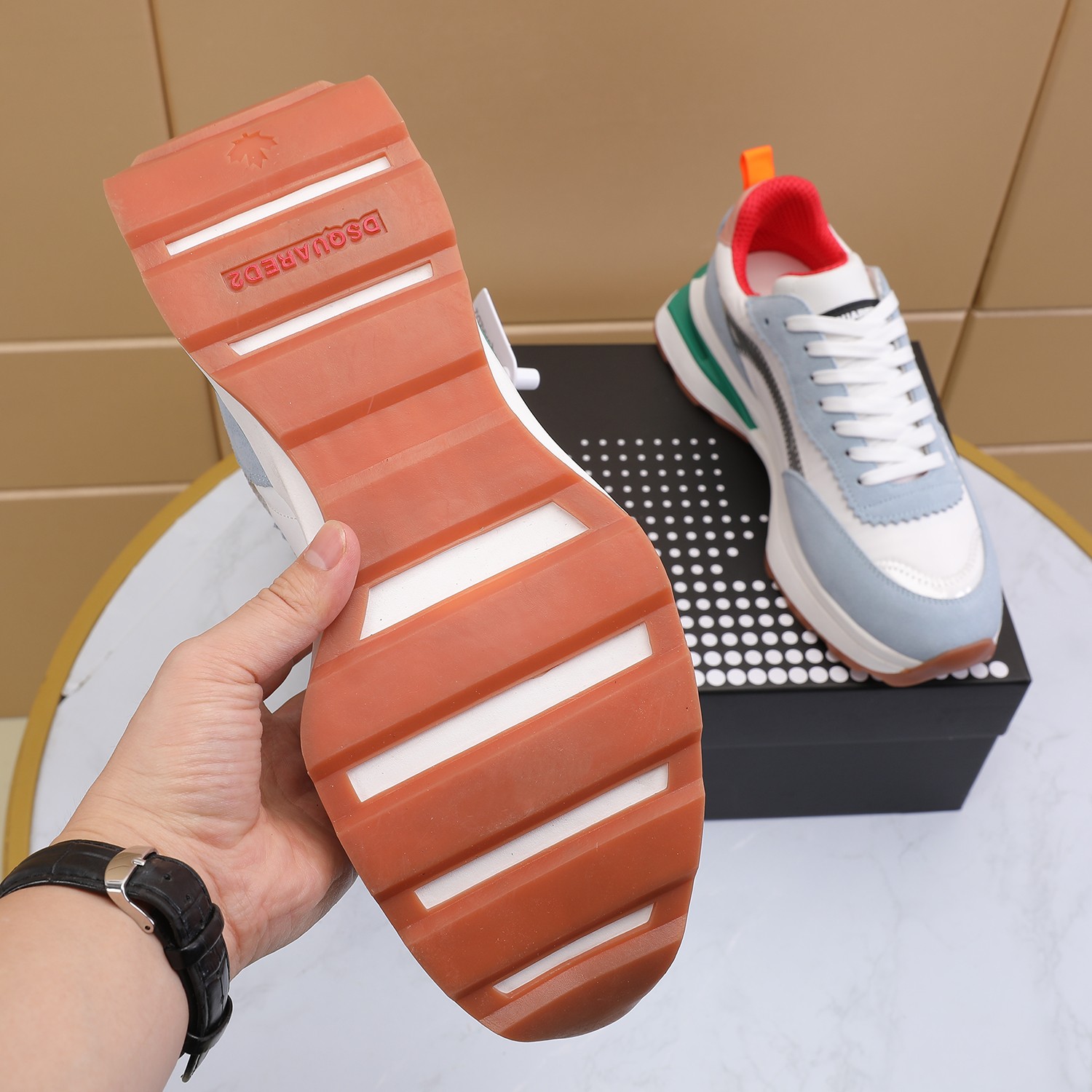 Men O*ff W*hite Top Sneakers