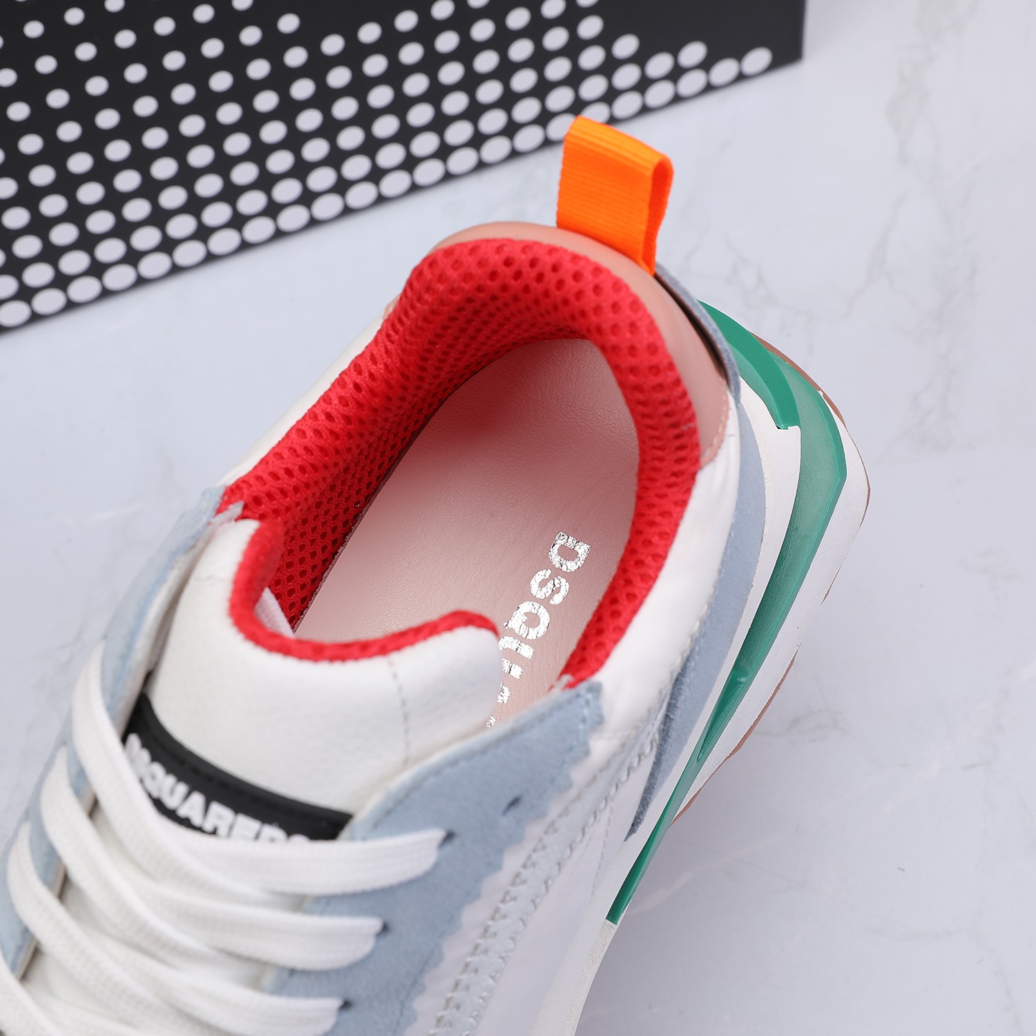 Men O*ff W*hite Top Sneakers