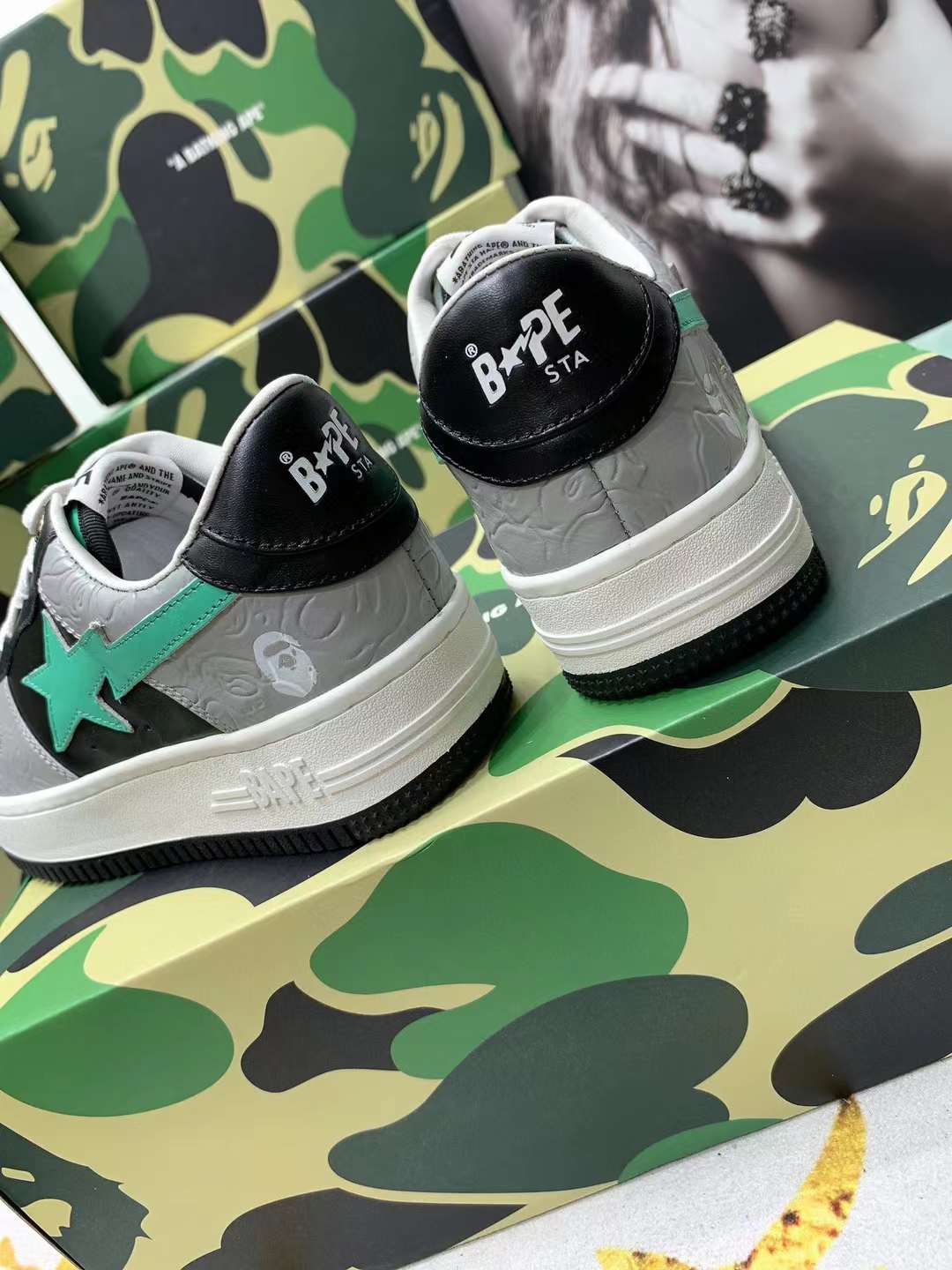 Men Women B*ape sta low Top Sneaker