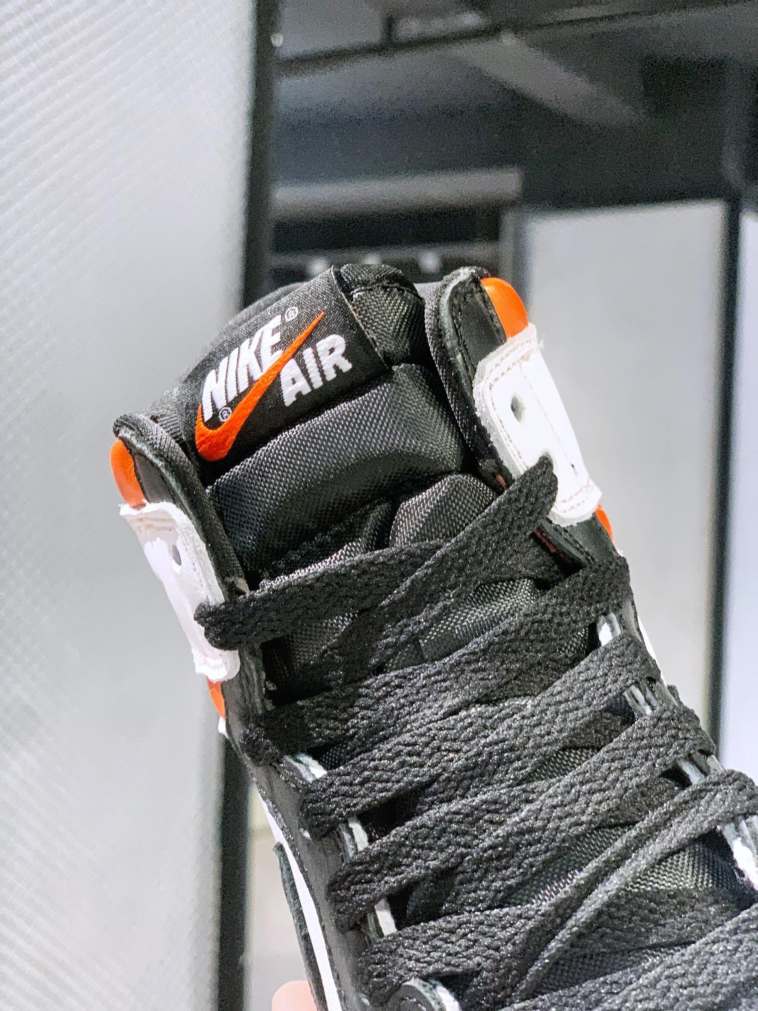 Nike Air Jordan 1 High AJ1