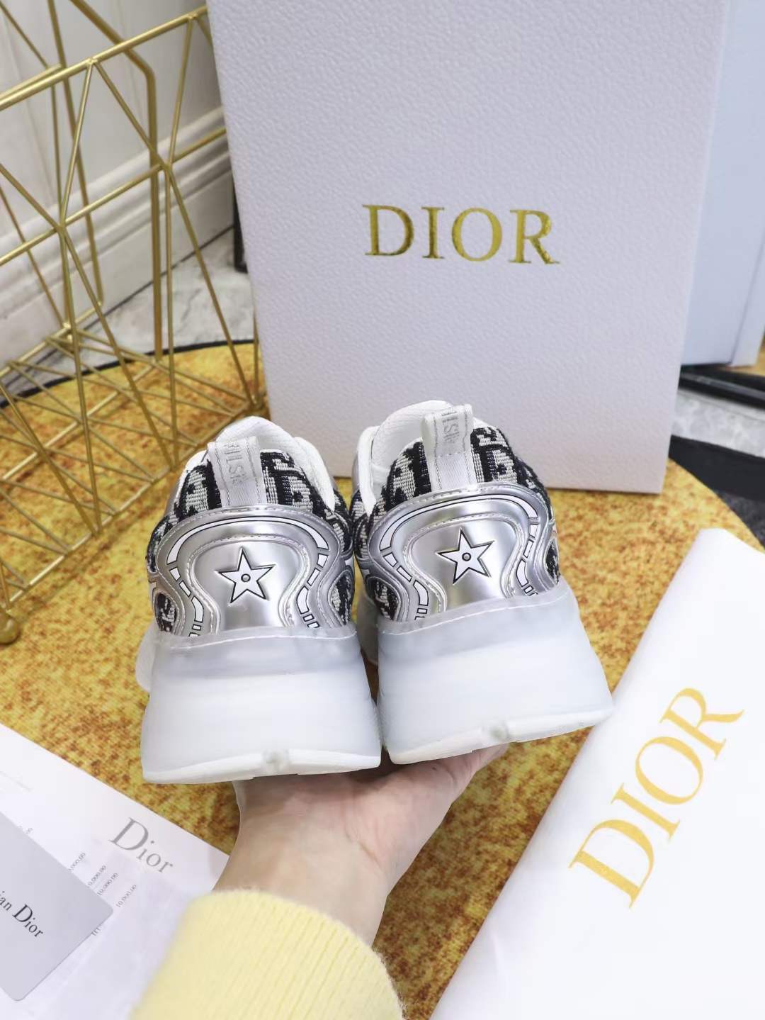 Men Women D*ior Top Sneakers ()