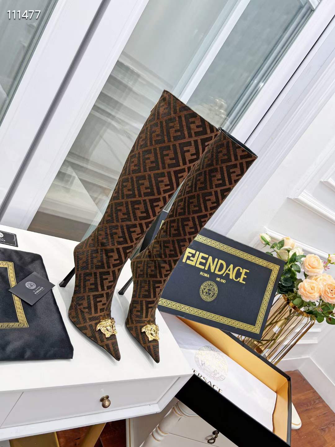 Women F*endi Top boots