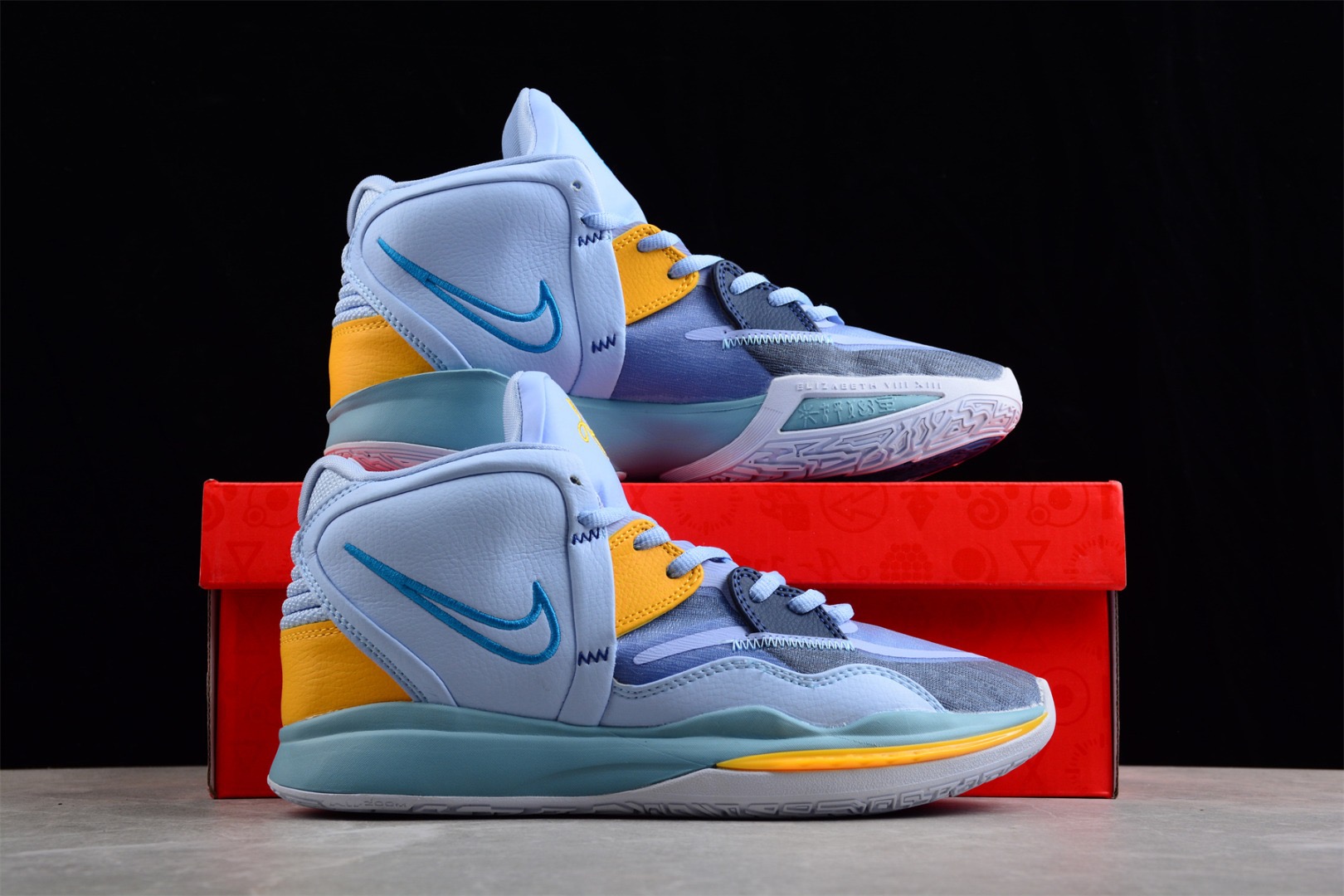 NIKE Kyrie 8 infinity