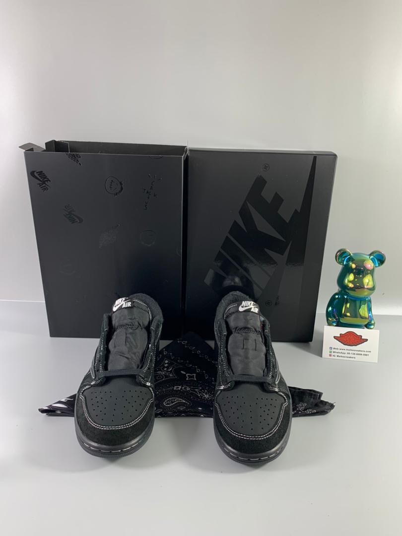 T*ravis S*cott Nike Air Jordan 1 low AJ1