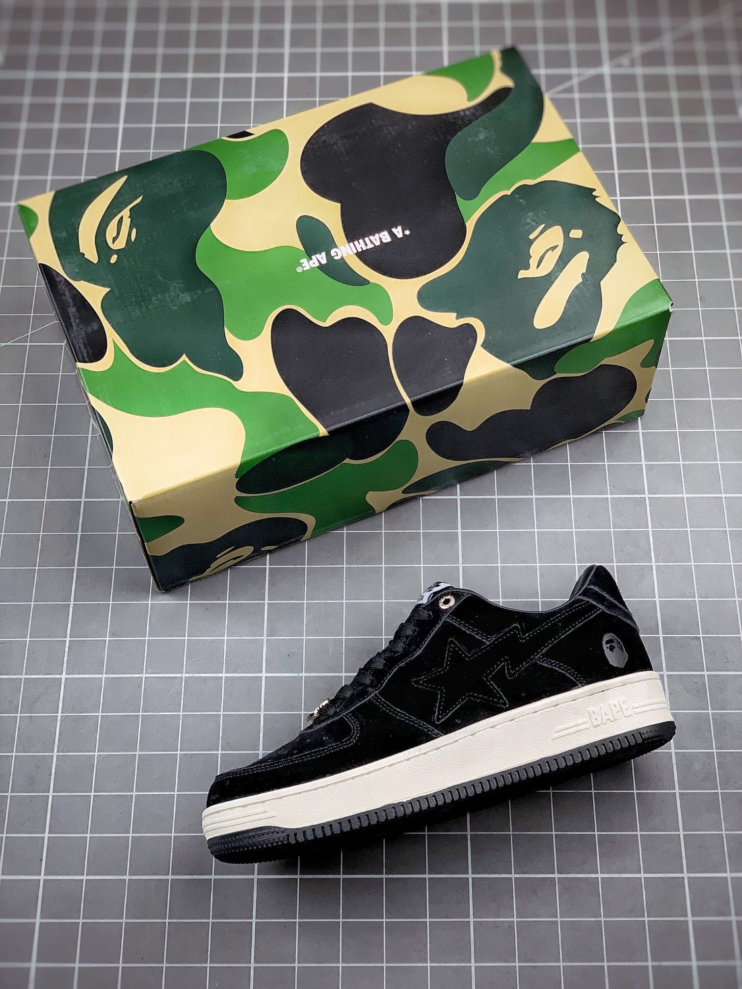 Men Women B*ape sta low Top Sneaker