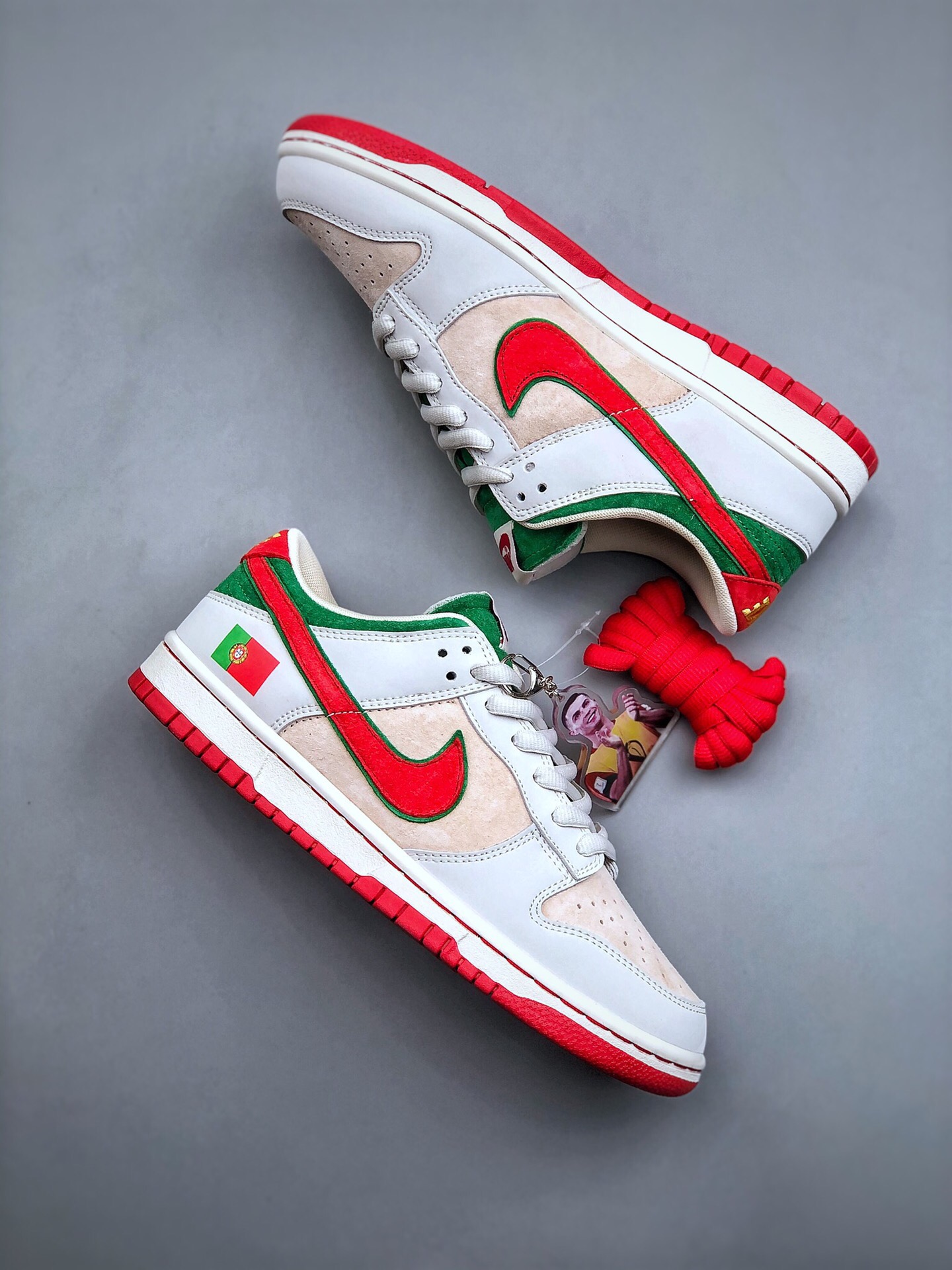 Nike SB Dunk low next nature