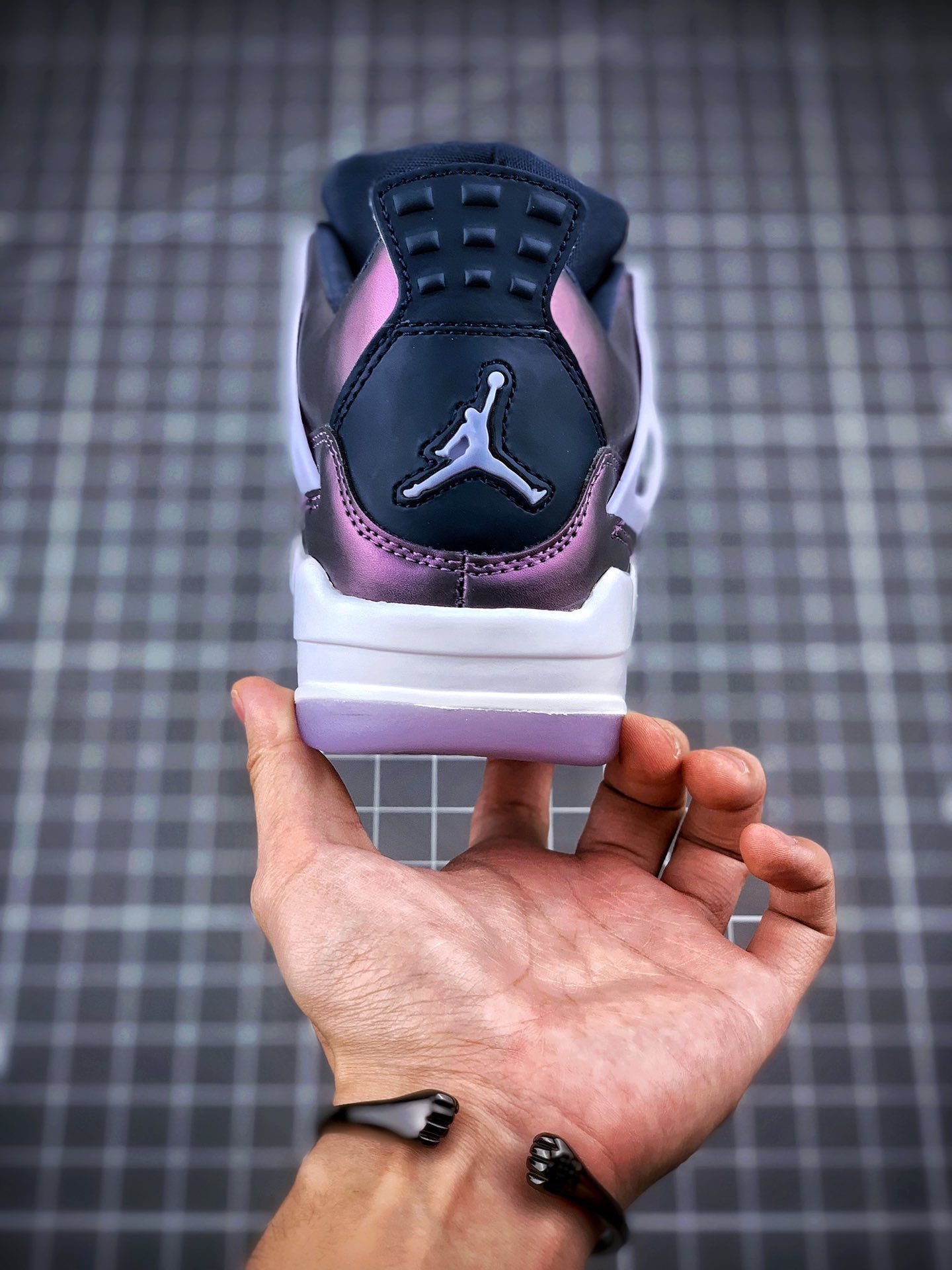 Nike Air Jordan 4 Retro