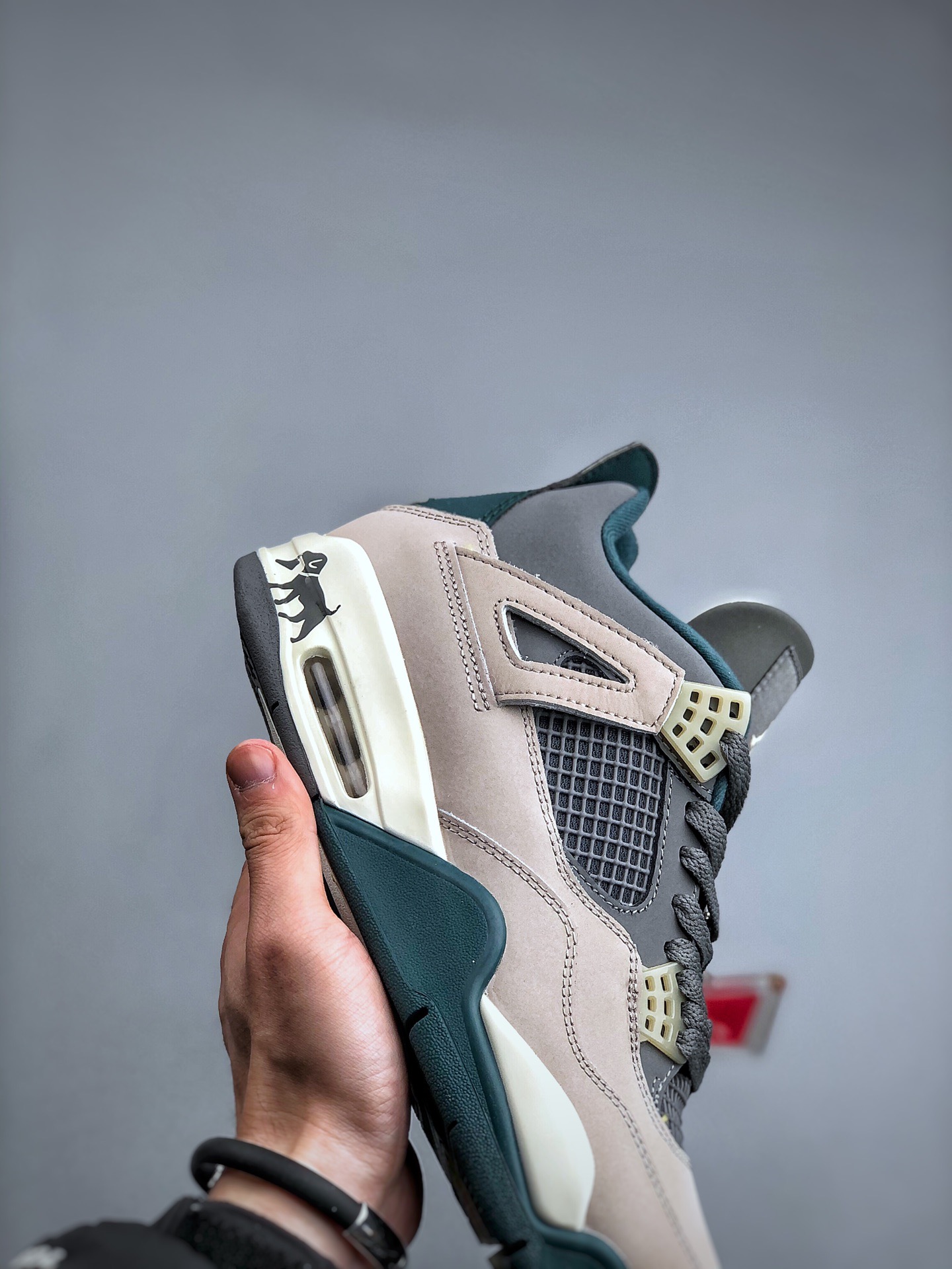 Nike Air Jordan 4 aj4