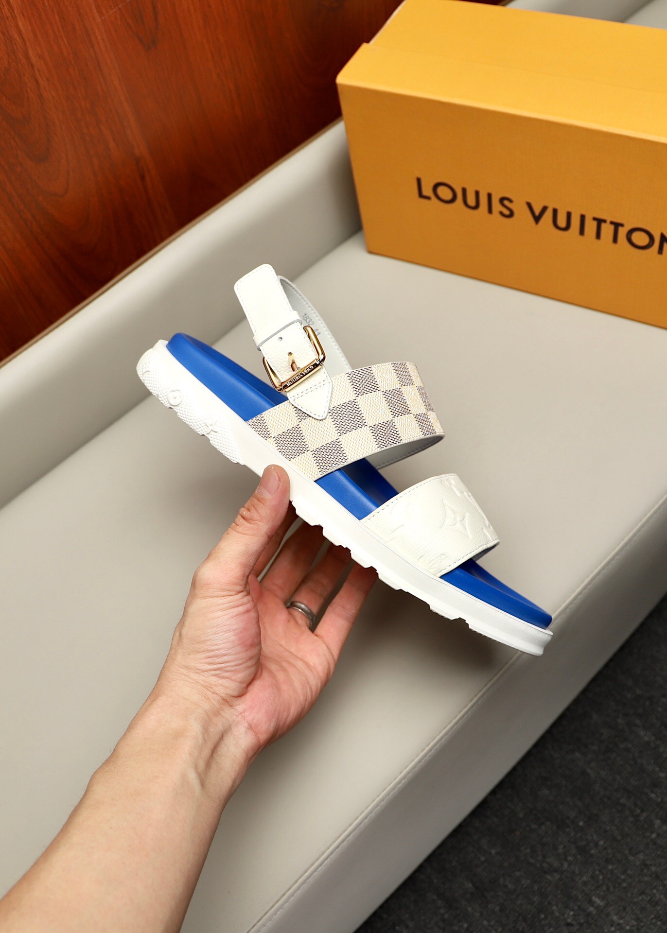 Men L*ouis V*uitton Top Slippers