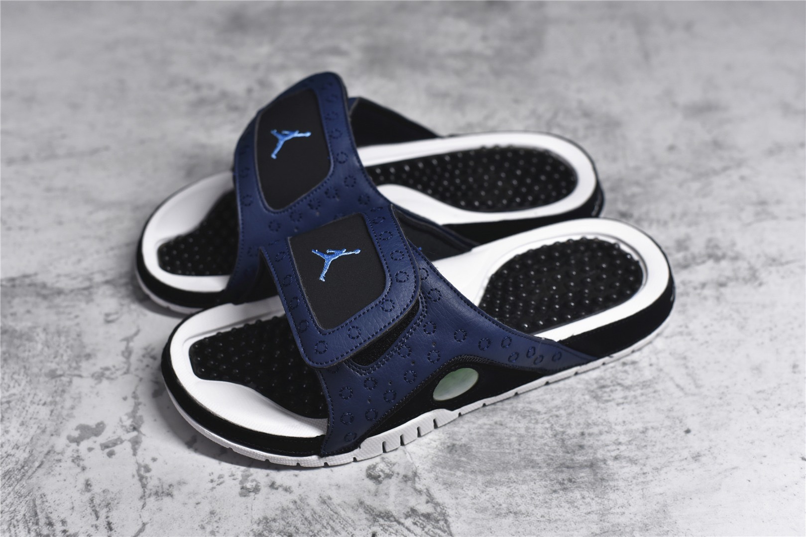 Nike Air Jordan 13 Slippers