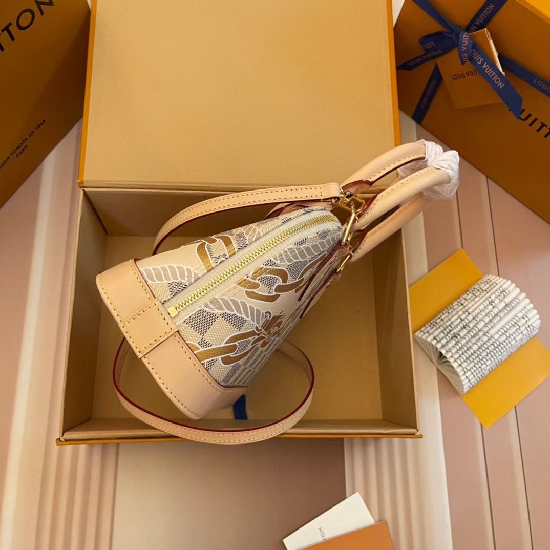 L*ouis V*uitton Top Bag