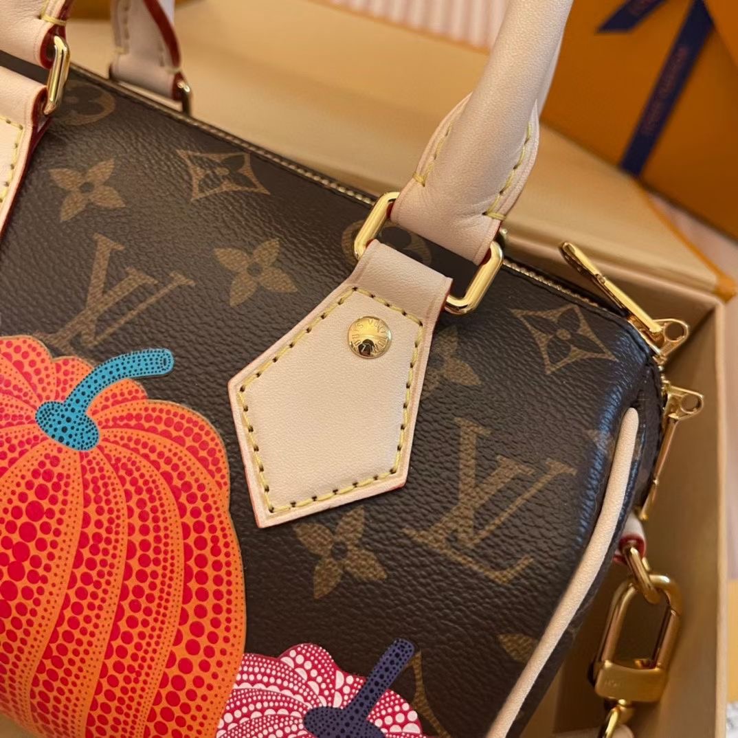 L*ouis V*uitton Top Bag