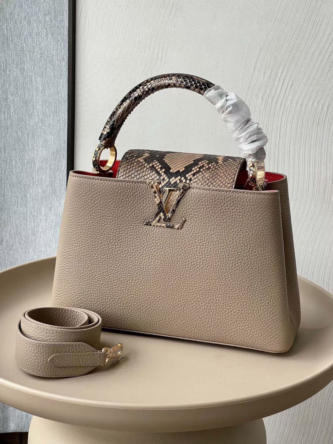 L*ouis V*uitton Top Bag