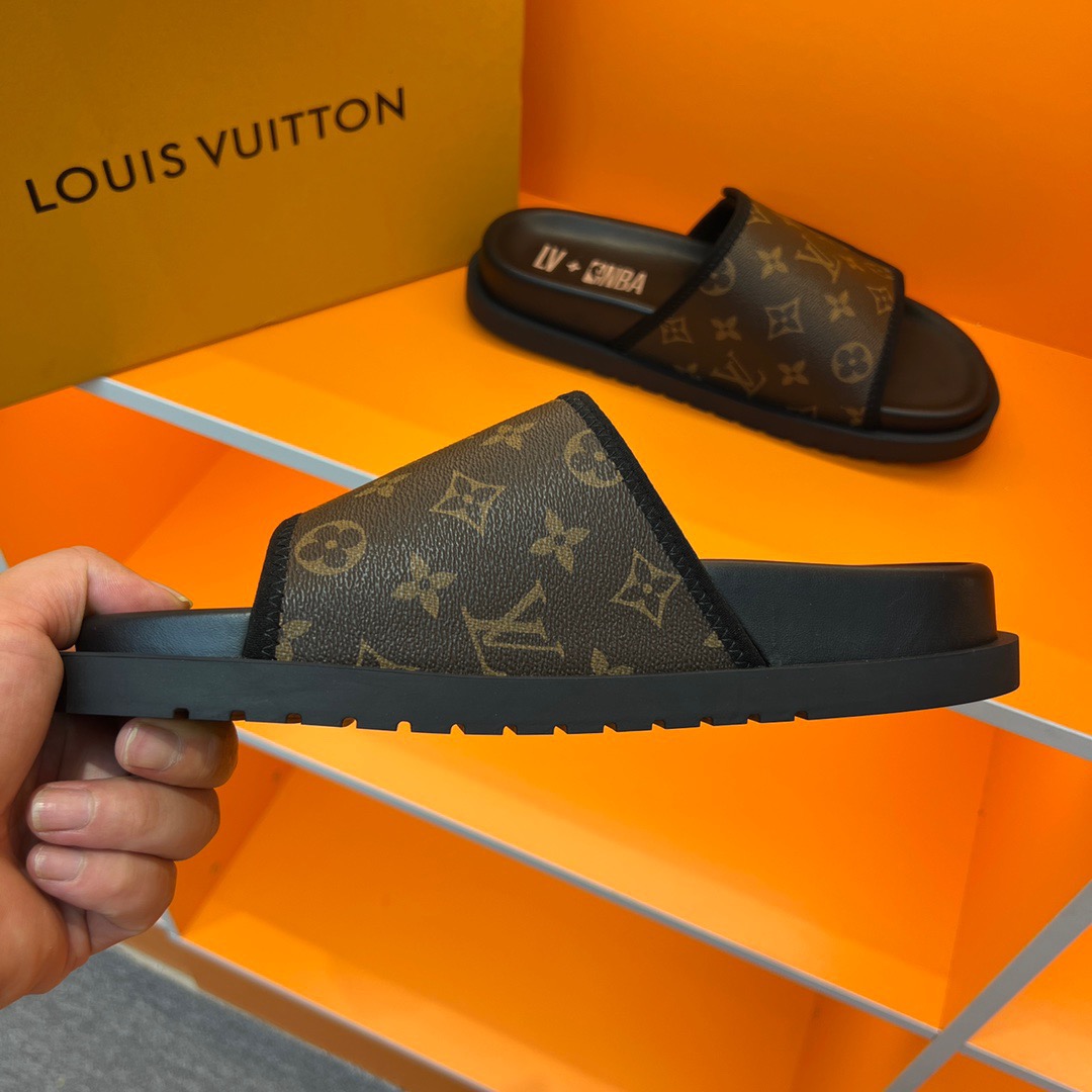Men L*ouis V*uitton Top Slippers