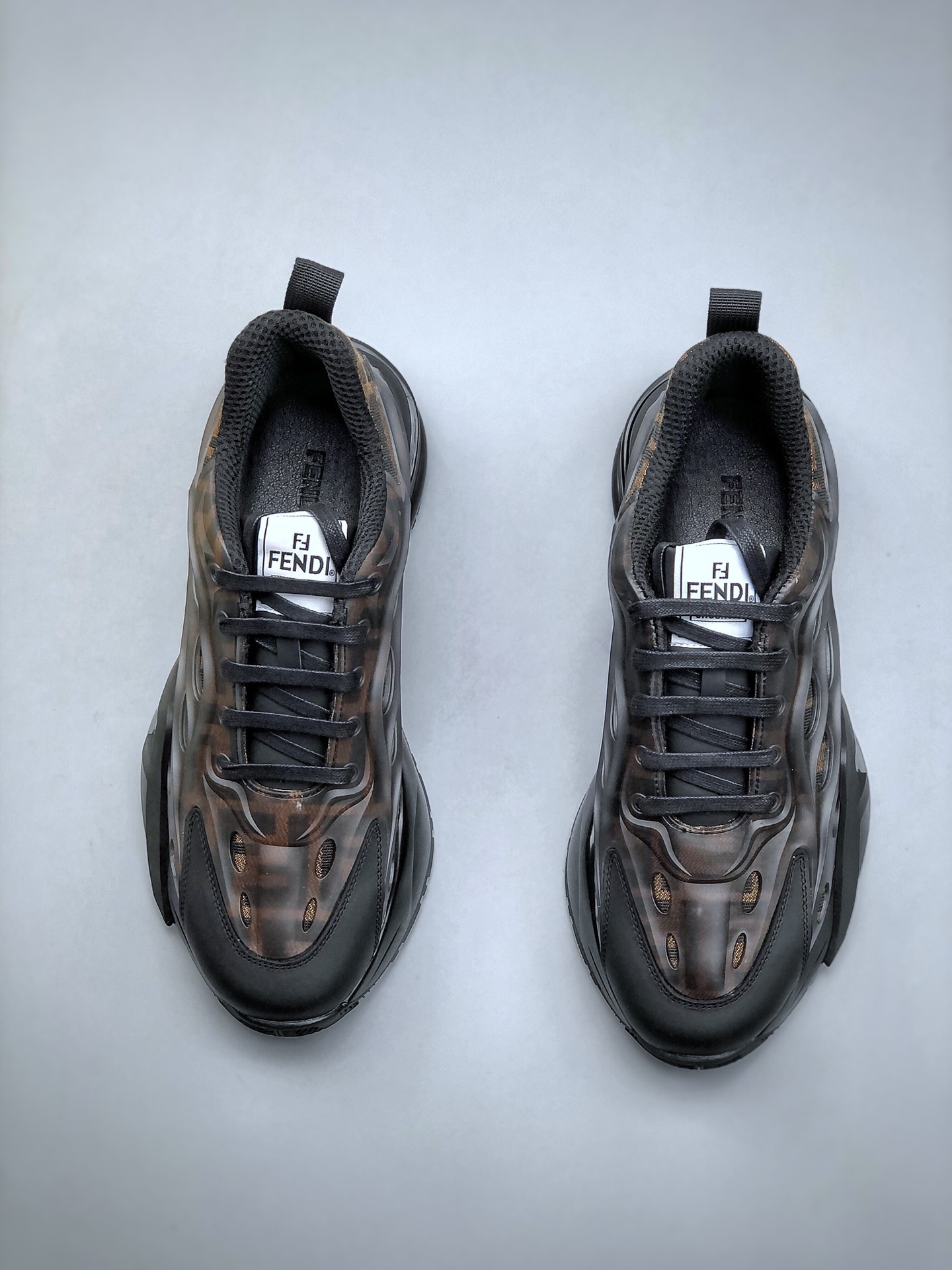 Men F*endi Top Sneaker （ ）