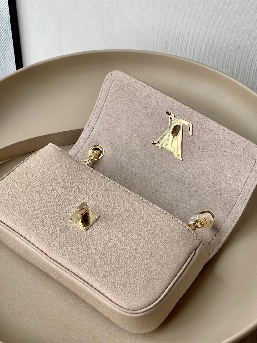 L*ouis V*uitton Top Bag