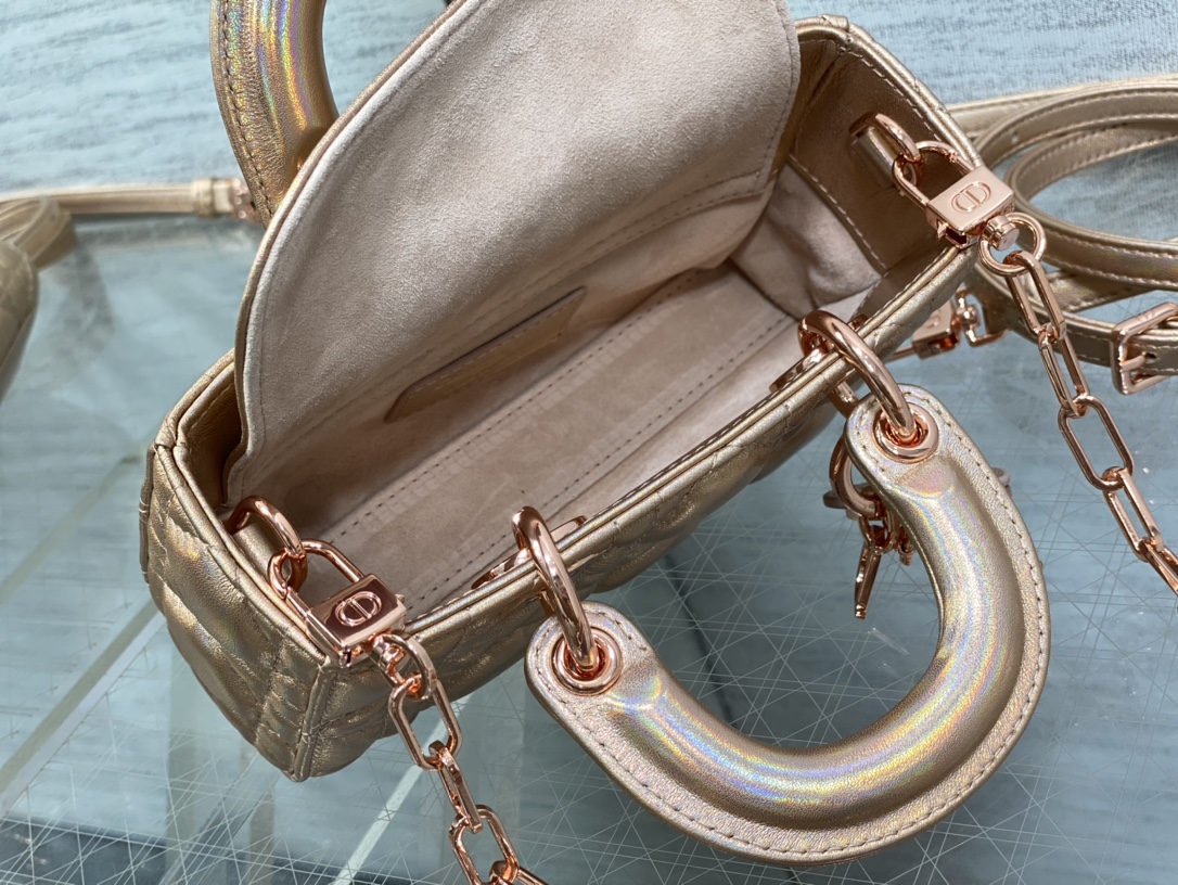 D*ior Bag Top Quality